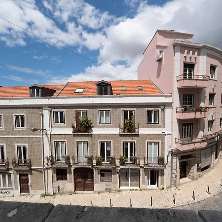 Lejlighed 2eb- Beautifully Designed In The Heart Of The City, Bright, Stylish And Inviting Lisboa
